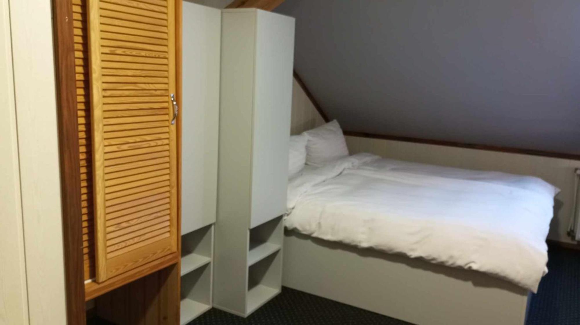 Hotel Keszyca Lesna Bagian luar foto