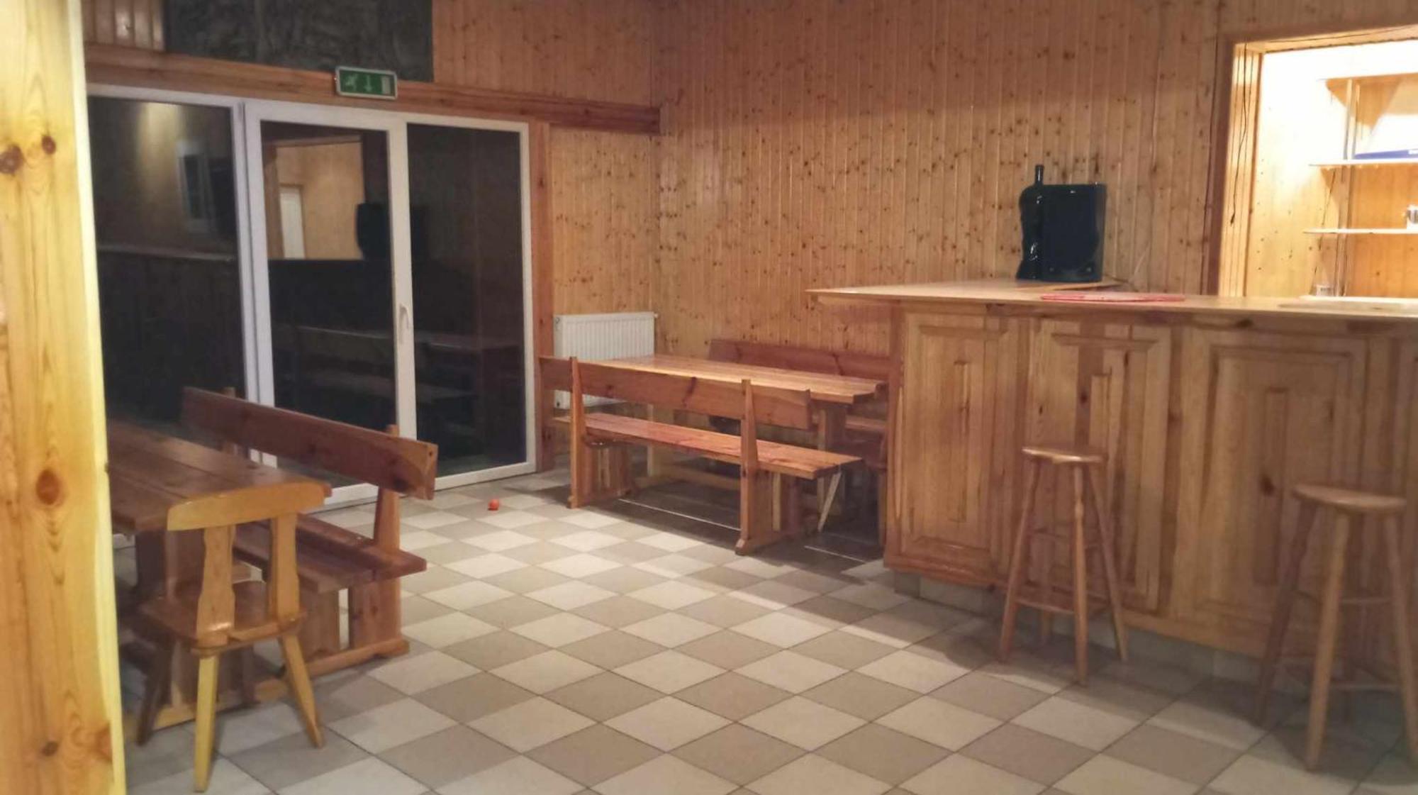 Hotel Keszyca Lesna Bagian luar foto