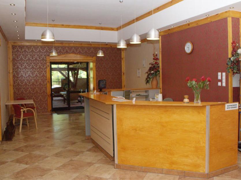 Hotel Keszyca Lesna Bagian luar foto